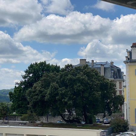 Appartements Pyrénées-Barthou Pau Esterno foto