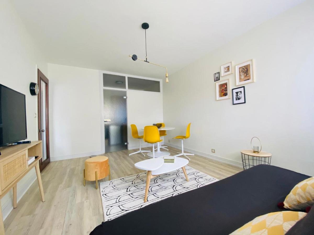 Appartements Pyrénées-Barthou Pau Esterno foto