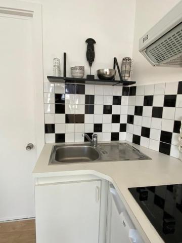 Appartements Pyrénées-Barthou Pau Esterno foto