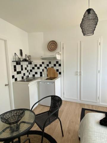 Appartements Pyrénées-Barthou Pau Esterno foto